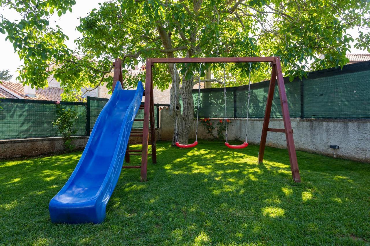 Villa Anavi Bicici Bagian luar foto